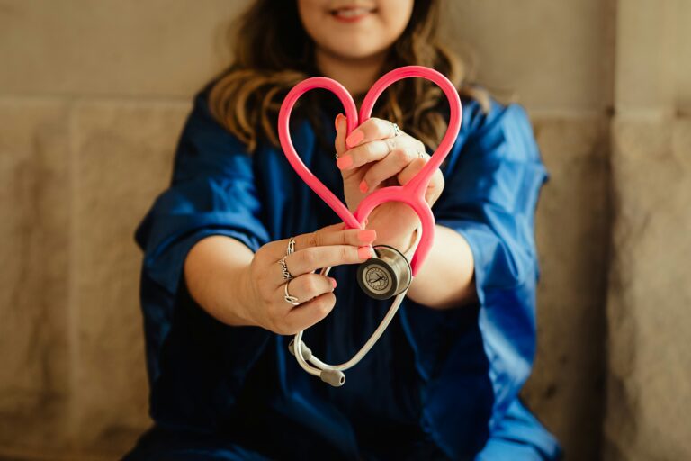 7 Early Warning Signs of Heart Problems
